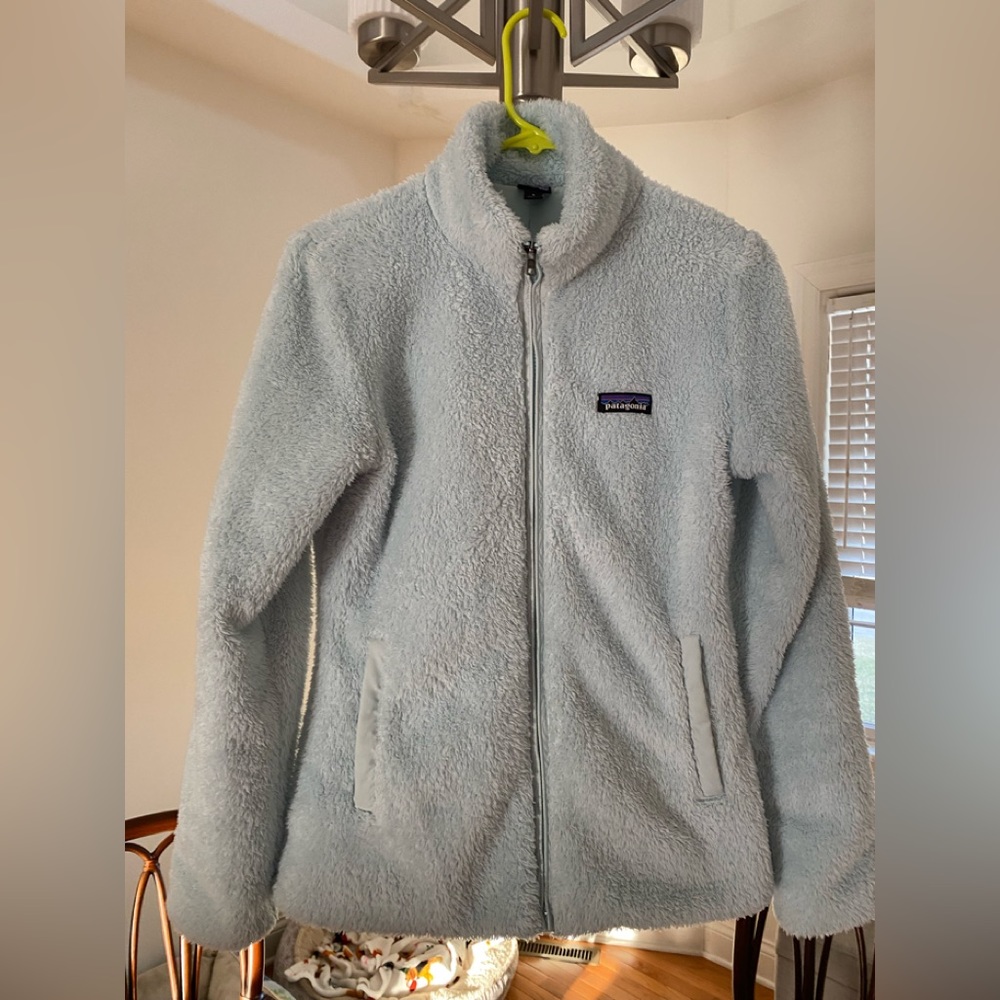Patagonia fuzzy jacket size S baby blue color excellent condition
